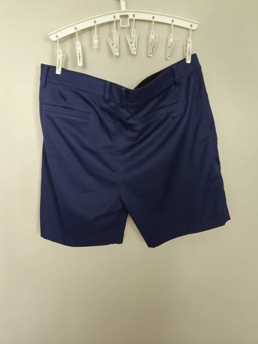 Nike Men's Navy Flat-Front Golf Shorts
